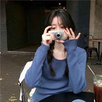夜深吻唇香
